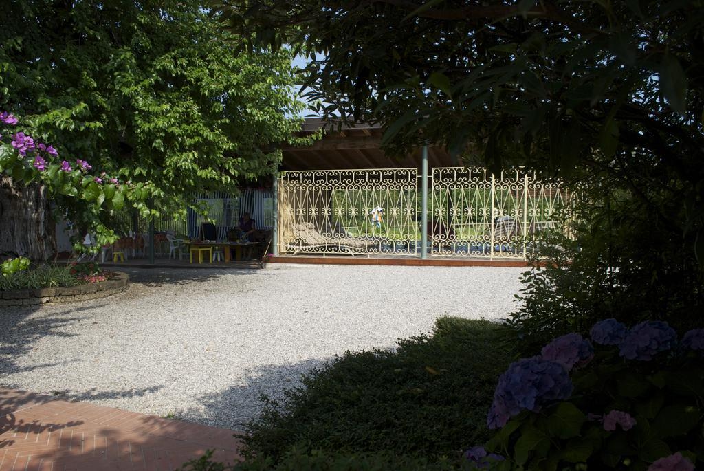 Pensjonat Agriturismo La Breda San Felice del Benaco Zewnętrze zdjęcie